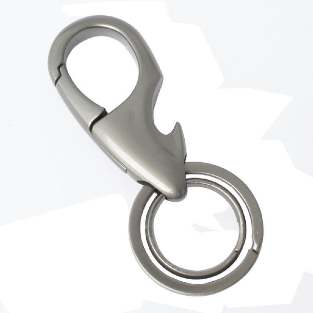 Karabiner mit Flaschenöffner